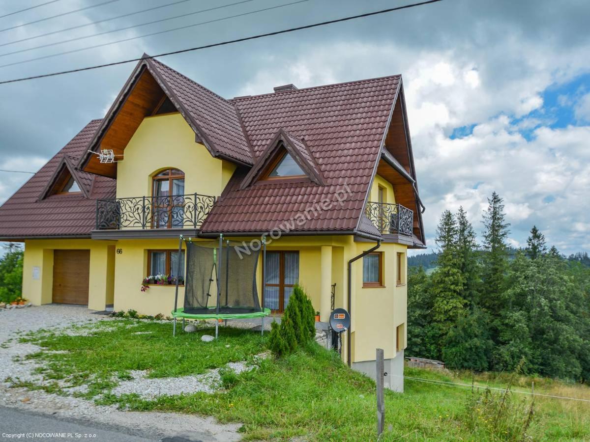 Pokój Trzyosobowy z prywatną łazienką