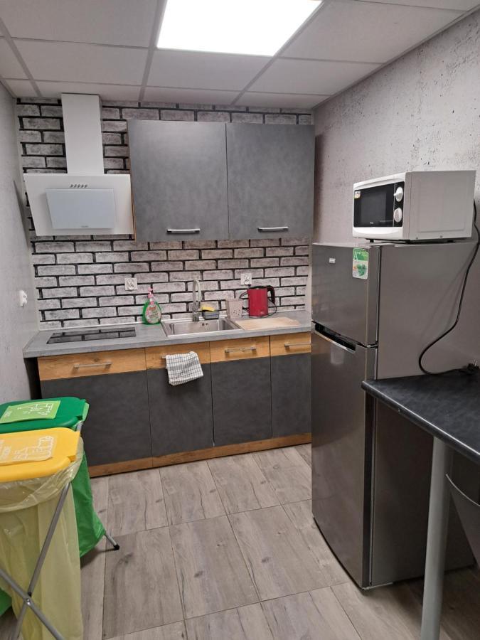 Pokój Trzyosobowy z prywatną łazienką