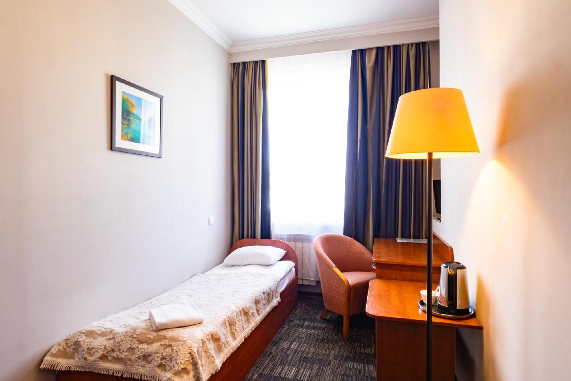 Single Room,1600576062:JPEG