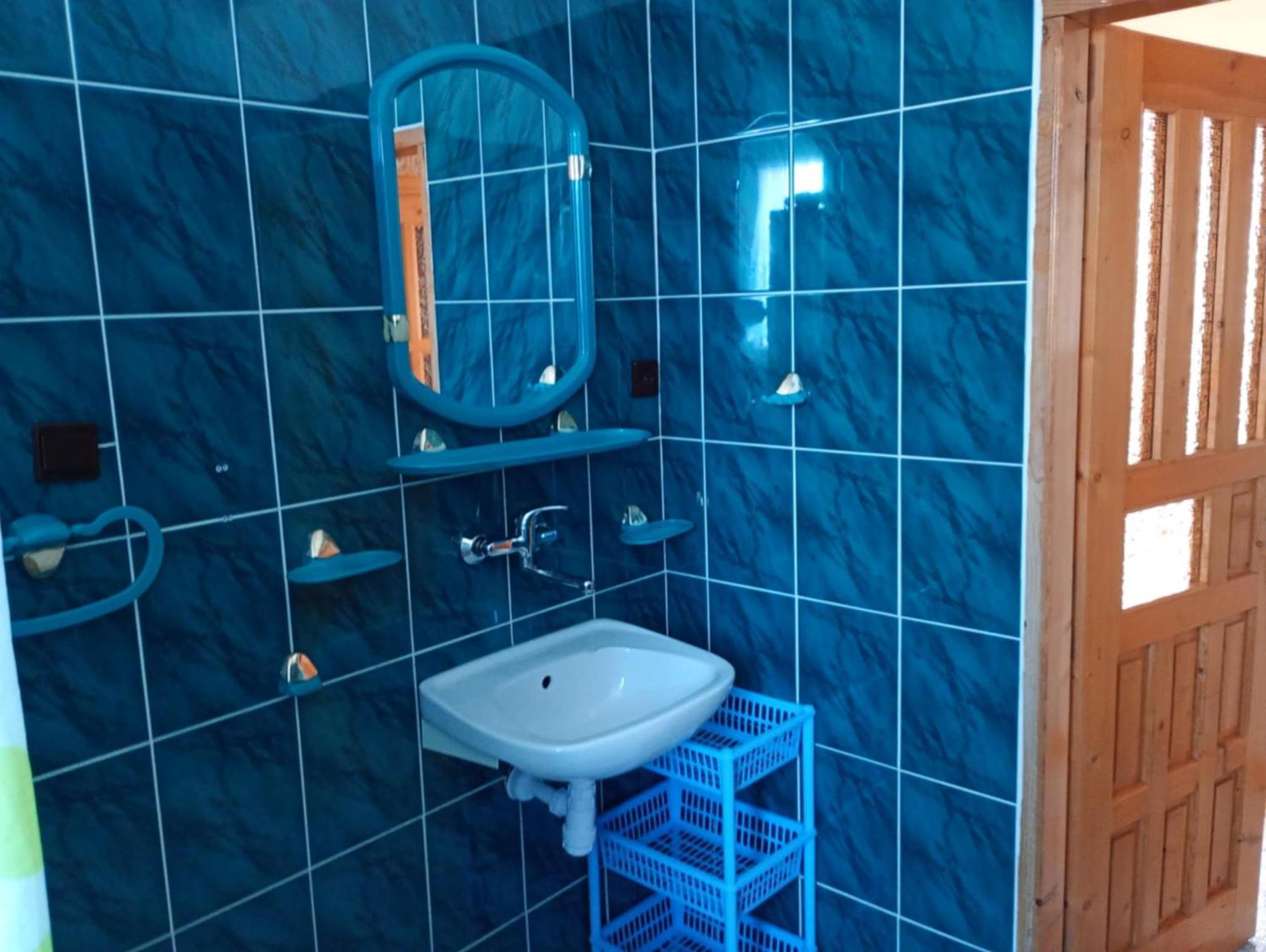 Apartament rodzinny z 2 sypialniami i widokiem na okolicę