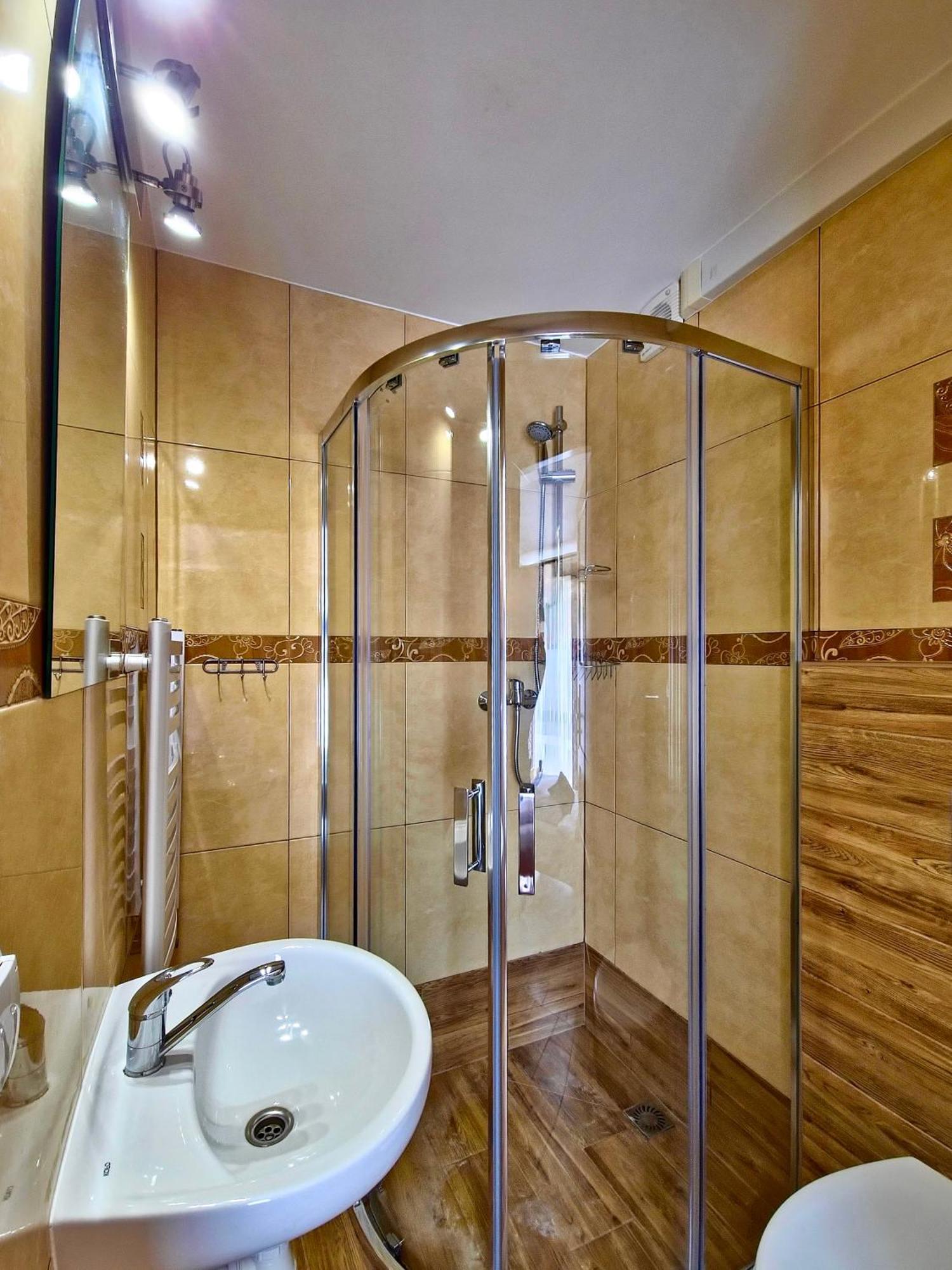 Pokój trzyosobowy z balkonem
