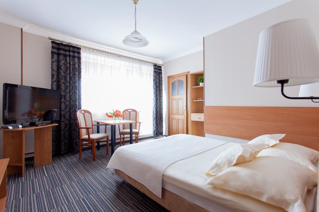 Pokój Dwuosobowy typu Deluxe z balkonem