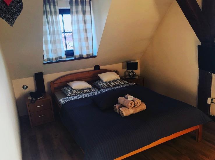 Duży pokój dwuosobowy