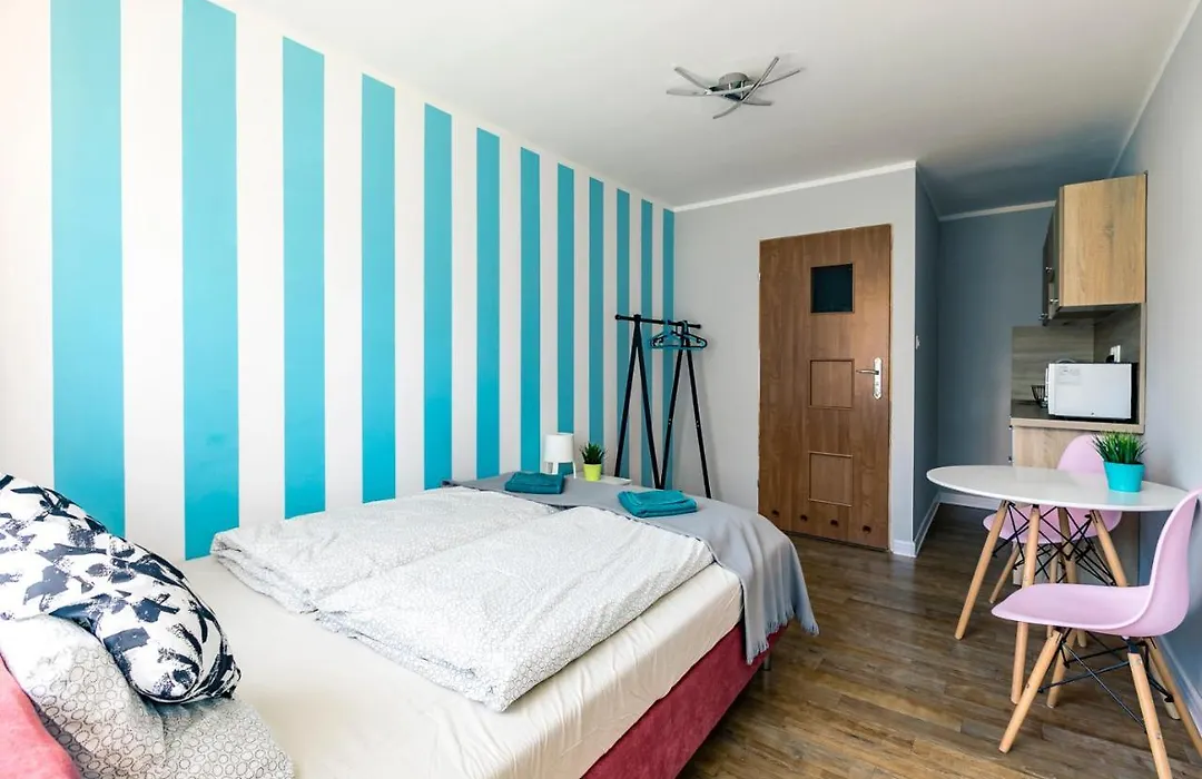 Apartamenty pod Modrzewiem-1