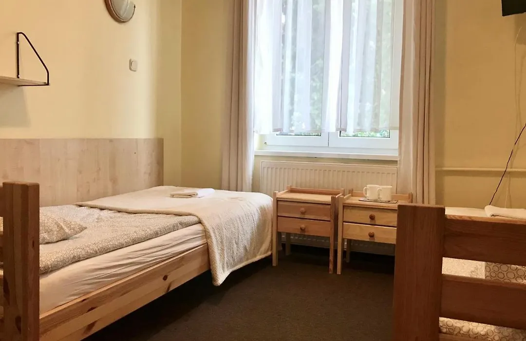Noclegi Jachtklub Elbląg-1