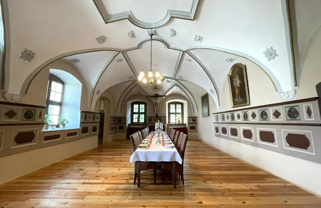 Karczówka Klasztor-1