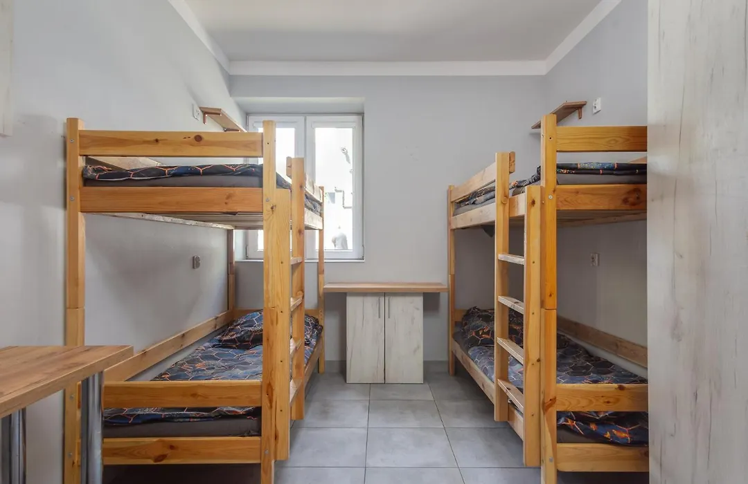 Najtańsze noclegi Górna 27-1