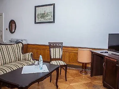 Moszna Zamek-1