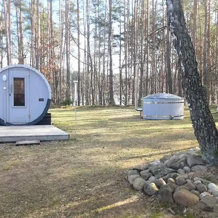Agro Breza domek nad samym jeziorem- sauna ogrodowa-3