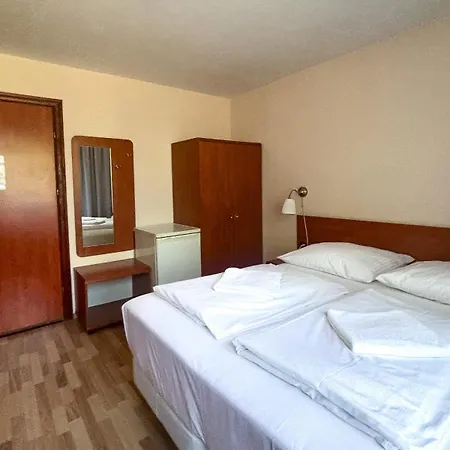 City Hostel-2