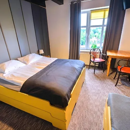 3 Bros' Hostel Cieszyn-3