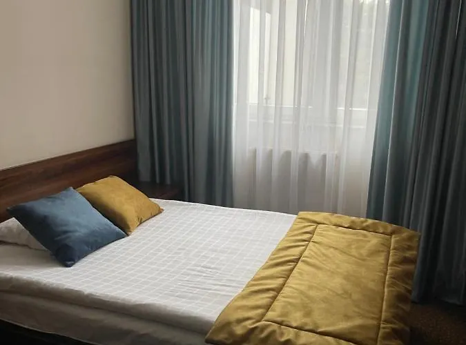 NOCLEGI Kolonia Wokulskiego 4 Świdnica