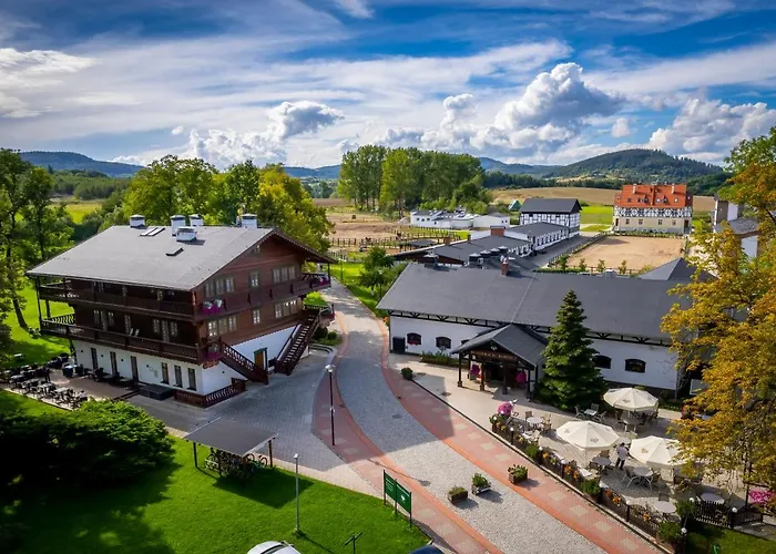 Hotel Dworzysko Szczawno-Zdroj