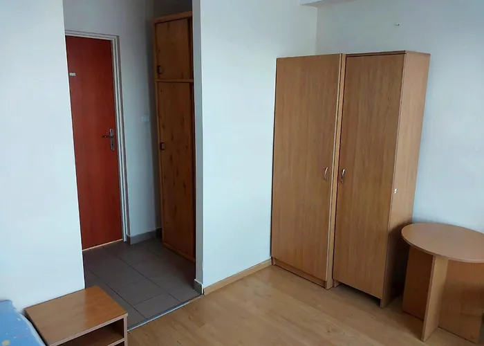 Tanie noclegi Urzędnicza Kielce