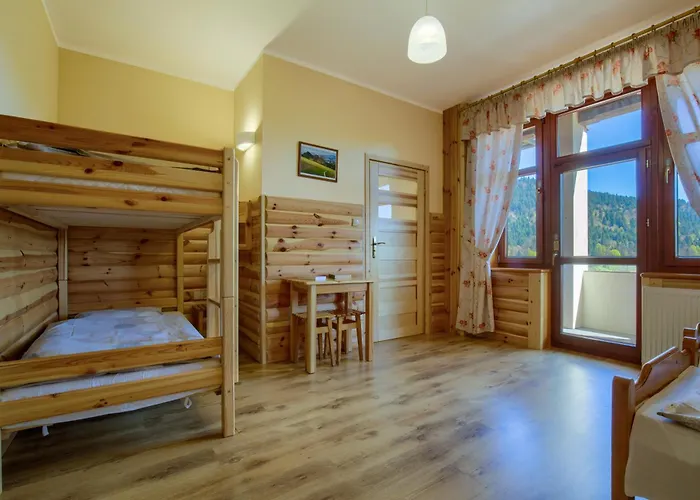 Bed and Breakfast Schronisko PTTK Trzy Korony Sromowce Niżne