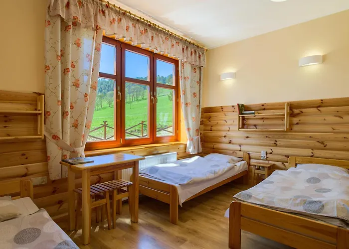 Bed and Breakfast Schronisko PTTK Trzy Korony Sromowce Niżne
