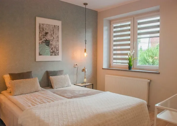Noclegi Boczna 5a Apartamenty gościnne Szczawno-Zdroj